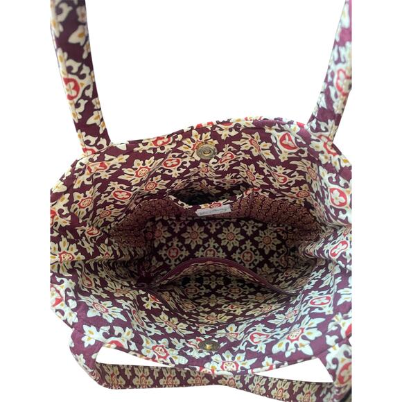 Vera Bradley Retired Medallion Pattern Shoulder Hand Bag - Picture 10 of 11